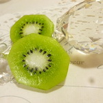 スライスキウイブローチ*再々販*