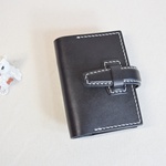 栃木レザーのカードホルダー