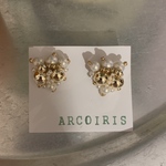 ピアス