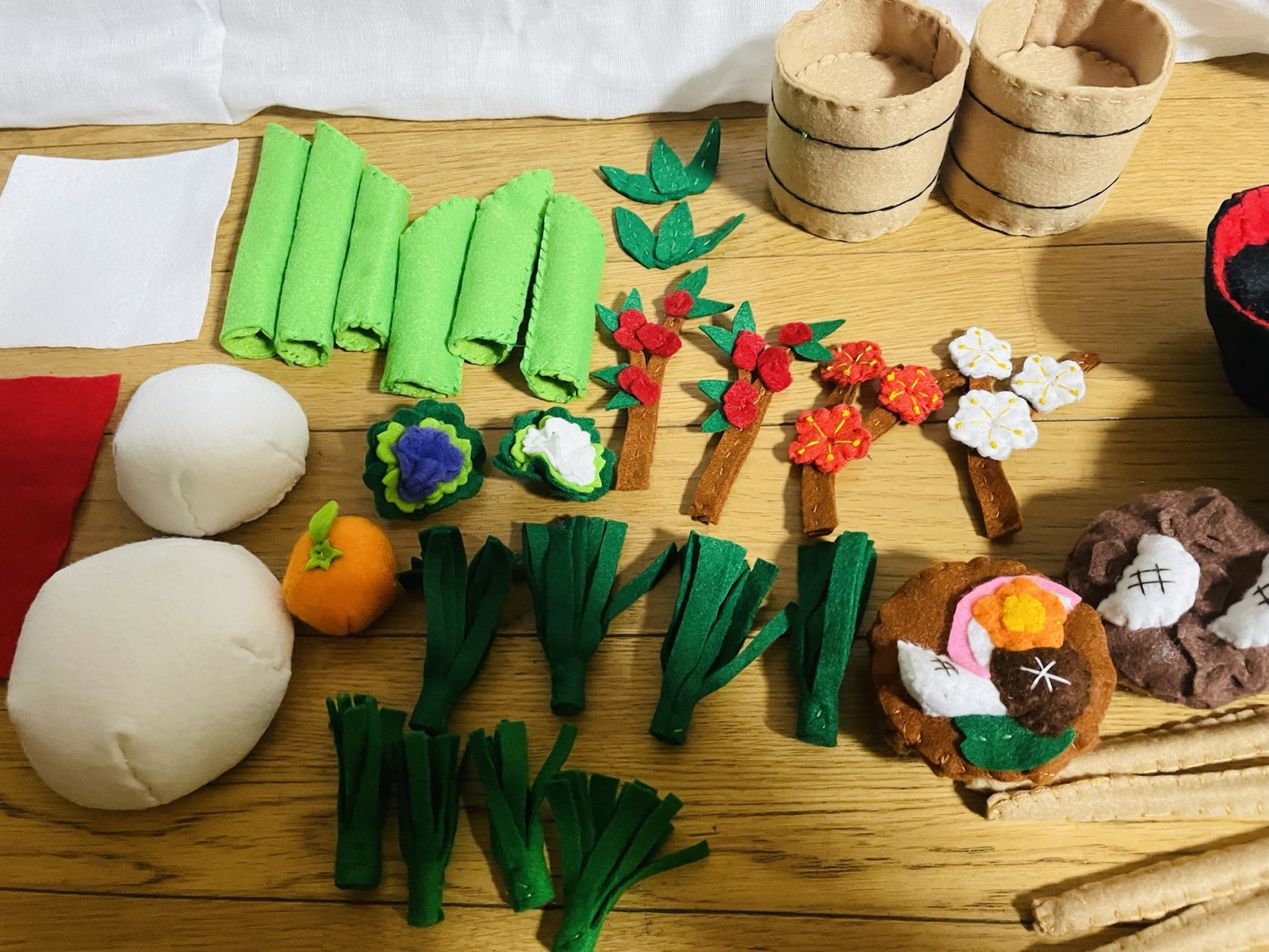 受注制作フェルト お正月飾り - BUUNYANN'S GALLERY | minne