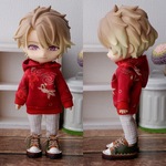 フード小パーカーとパンツのセット赤金魚　白パンツ（ねんどろいどどーるオビツ11ボディ共有サイズ）