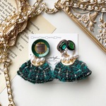 button ribbon series