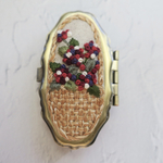 【Berry＊Berry】花籠刺繍 アクセサリーケース