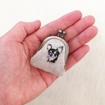 犬の刺繍の豆がま口ポーチ☆オーダー品