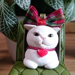 香箱猫ちゃん ブローチ