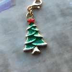 再販クリスマスツリーのマスクチャーム
