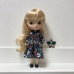 ミディブライス クリスマスのちょうちん袖ワンピース（黒）