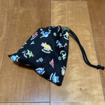 シンプルタグ無し★ブラックダイナソー🦖★コップ袋★小さい巾着