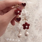 イチゴラテな女の子ピアス