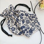 冬ギフト⑩エスニック小花ころん巾着とマスクのセット(ナチュラル)