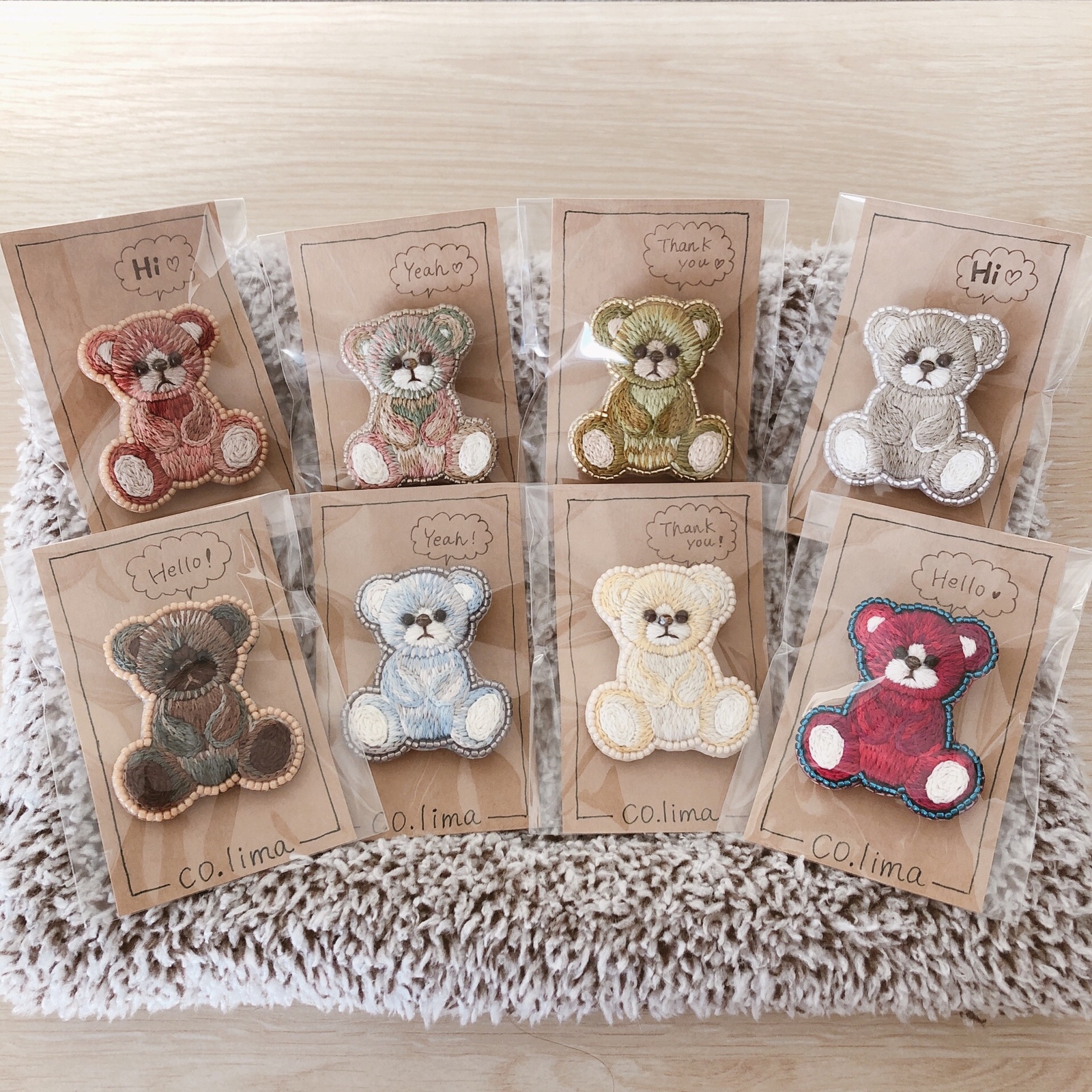 テディベア刺繍ブローチ イエロー系 - co.lima こりま | minne byGMO