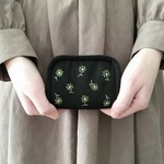 【再販】グリーン小花の手刺繍ミニ財布