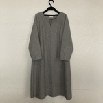 ☆新作☆　ストライプ柄ワンピース　グレー系ワンピース　サイズL～LL　大きいサイズワンピース　北欧風ワンピース