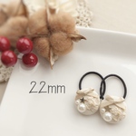 ★𝟙𝟚/𝟠 𝟚𝟙:𝟘𝟘 販売𝕊𝕋𝔸ℝ𝕋★【22㎜】𝓦𝓱𝓲𝓽𝓮 𝓬𝓱𝓻𝓲𝓼𝓽𝓶𝓪𝓼くるみボタンヘアゴム♡（2個セット）