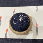 ミナペルホネン❉chouchoネイビー❉ウール素材❉ピンクッション❉まち針刺し❉針山❉現品のみ
