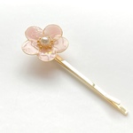 梅の花のヘアピン