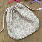 リバティ　アシュテッド　巾着　Mサイズ ダウンシャーヒル