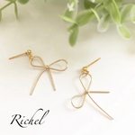 ワイヤーリボンピアス／イヤリング