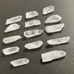 四川産　50g ＊水晶のポイントF10