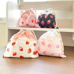 【ママバナナ】いちごがかわいい！給食袋　巾着袋