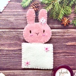 フェルト刺繍　うさぎさんのネームプレート（園章台・名札台）