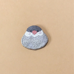 文鳥　グレー　手刺繍　ブローチ