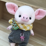 ハンドメイド　ロンパースを着たヨチヨチ歩きのコブタちゃんテディベア風子豚ぬいぐるみ