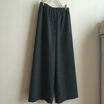 カシミヤウールDGで作ったワイドパンツ