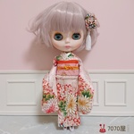 ブライス(リカちゃん)薄いピンクオレンジの振袖  ③