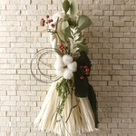  新作＊New year wreath 2022(タッセル コットンフラワー)