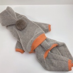 イタグレL メルトンフリース グレージュ 小人ポンポン ロンパース 犬服