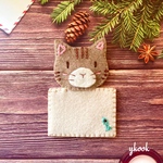 フェルト刺繍　猫ちゃんのネームプレート（園章台・名札台）