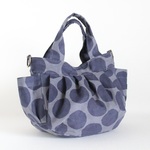 Sサイズ　グレー色地　ネイビー色のドット柄プリント　コーデュロイ生地　ころりんバッグ♪　Fm2 Lab.