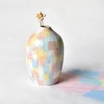 Nostalgic vase (Colorful dot) 05
