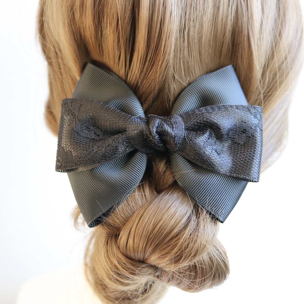 ブラックリボンバレッタ ヘアアクセサリー Eyelet Bow Barrette 楽天市場】GANNI ガニー ブラック リボン バレッタ ヘア
