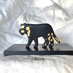 お正月　干支の置物・・Tigre  虎　黒金箔・・《送料無料》