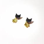 ＜期間限定＞ミニさくら黒猫ピアス