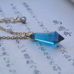 再販×19  夜の魔術部  ピーコックブルー　シャンデリア硝子　ネックレス