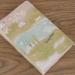 【文庫本】絵本のようなブックカバー★ゴムバンド栞付 手帳カバー★ひつじと草原★ピンク