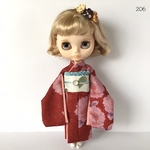 No.206   6/1サイズドール振袖　京友禅　赤ラメ地に八重桜