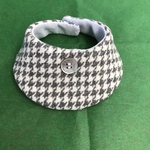 aiboちゃんのウールスタイ　aibo's bib ぬくぬくグレーのグレンチェック　裏面水色ガーゼ　貝ボタン付き