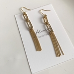シンプル✨ゴールドチェーンタッセル風ピアス