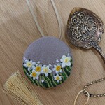 【専用ページ】刺繍チャーム* 苺*椿*野水仙