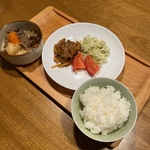 木製カフェトレイ 欅