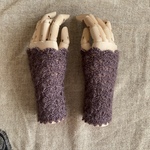 シルクモヘアのふんわりリストウオーマー