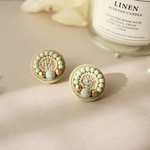 ビーズ刺繍＊ピスタチオgreenビーズ刺繍ピアス