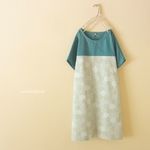 春色ポンチョ。葉っぱ模様×ドルフィンブルー。バイカラーポンチョ。【М】