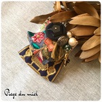 Decorative feathers ボタン ブローチ