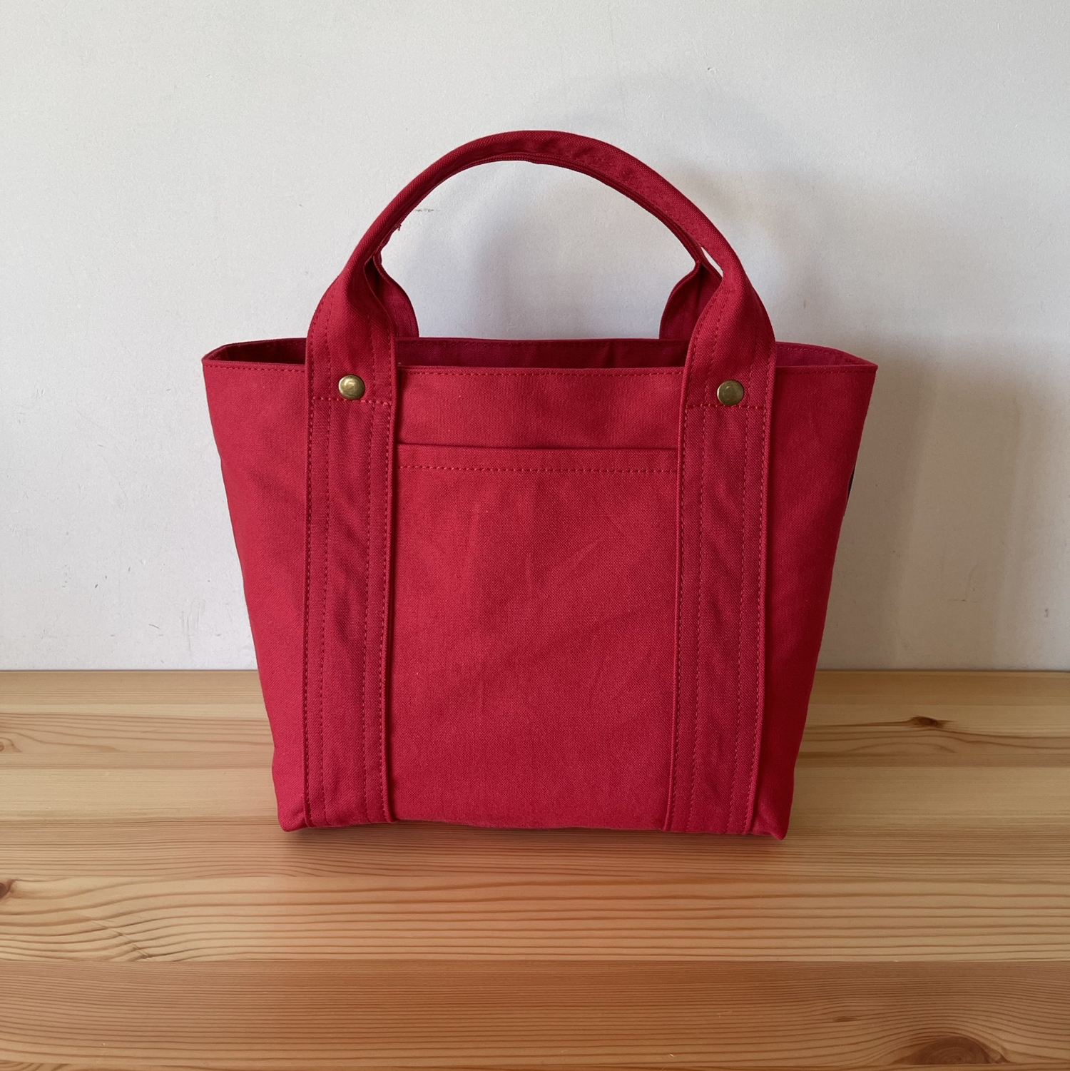 受注制作＊浜松産帆布 しかくトート［あか］【見っけバッグ】 - LYKKE