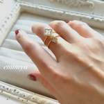 Mother of Pearl Flower Ring